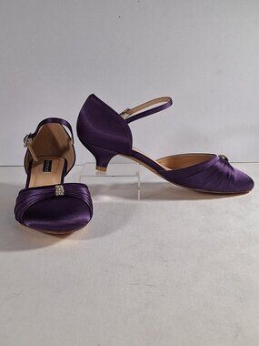 Erijunor Purple Satin Closed-Toe Elegant Kitten Heels Sz 9 NIB Prom Formal Fairy